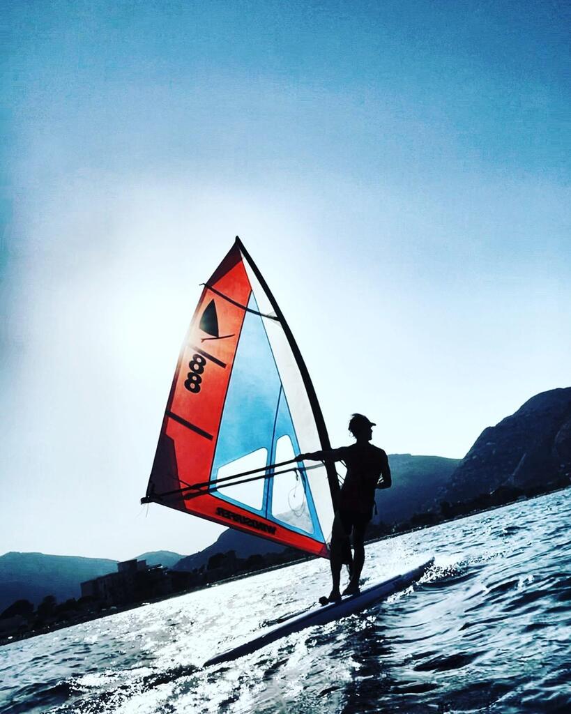 lifeofga8's tweet photo. Early spring vibes 🔛☀️🏝
.
.
#roadtovindicio #roadtoworldcup
#mondello #sicily #palermo #windsurfing #windsurfer #windsurfers #windsurferclass #windsurflife #windsurfinglife #surflifestyle #surflife #atuono https://t.co/qgSpkXwYaQ