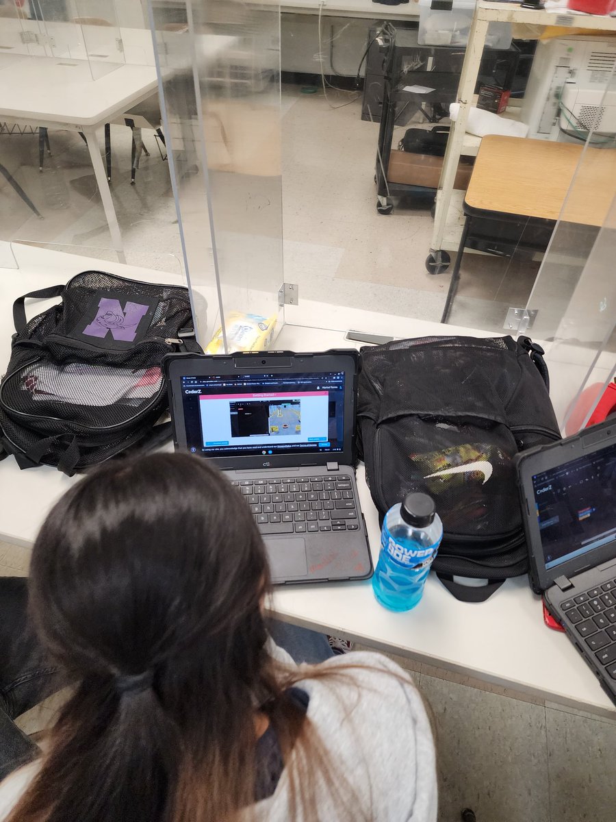 MrMaxwell1999's tweet image. #coding #codesters #icode #learningdotcom #mixitup #p2 #p1 #p5 #digitalcitizenship #HISD_DIGLitStrong @learningdotcom  @icodeinschool @HISD_Inst_tech