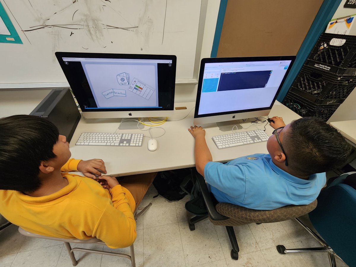 MrMaxwell1999's tweet image. #coding #codesters #icode #learningdotcom #mixitup #p2 #p1 #p5 #digitalcitizenship #HISD_DIGLitStrong @learningdotcom  @icodeinschool @HISD_Inst_tech