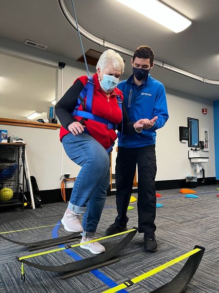 CustomCarePT's tweet photo. Let us help you feel confident with walking again! We have unique equipment that helps you perform challenging obstacles in the safety of the harness. 
#physicaltherapy #rehab #rehabilitation #fyzical #fyzicaltherapyandbalance #balance #balancetraining #LoveYourLife #ChoosePT https://t.co/mVNhDRONf5