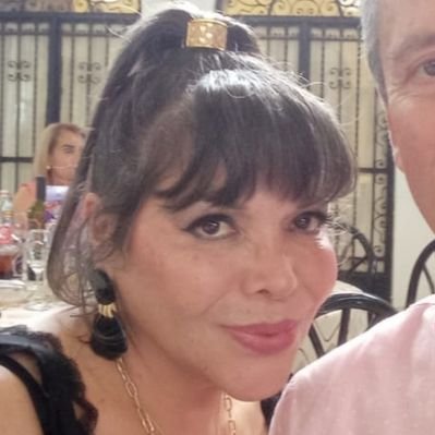 ZRedentor's tweet photo. @pattyromero11 @AccidentalSutep no seas conchuda vieja fodonga..mirate tu te han dado tantas jaladas que tus pezones los tienes en el hocico https://t.co/81LcdQJW1w