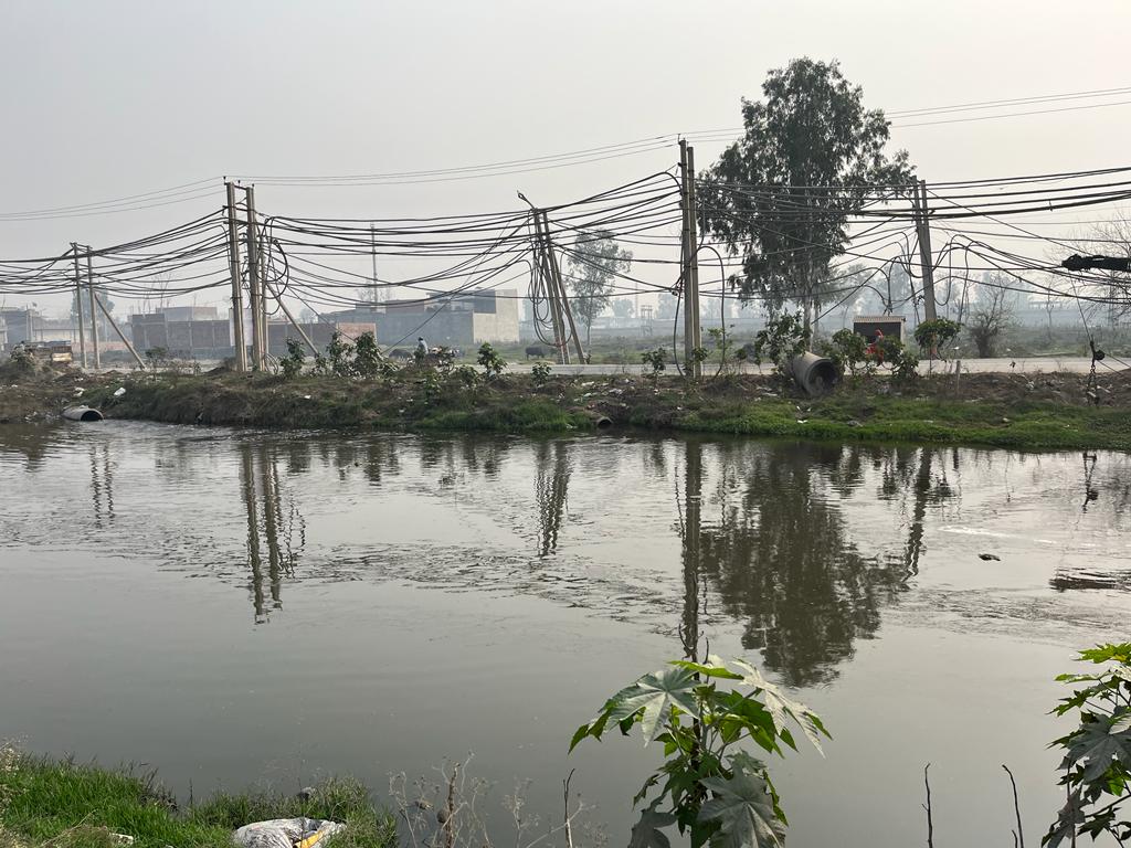 Lakhanpal1Cm's tweet image. #BDAF will start organizing "Environmental Prabhaat Pheries" &amp;amp; "Jagoes" as #NightOperations along Buddha Darya to spread awareness and contain Pollution and Exploitation of Buddha Darya. #StopPollutingBuddhaDarya #SaveSatluj #FreedomFromPollution #FreedomFromCancer #SavePunjab