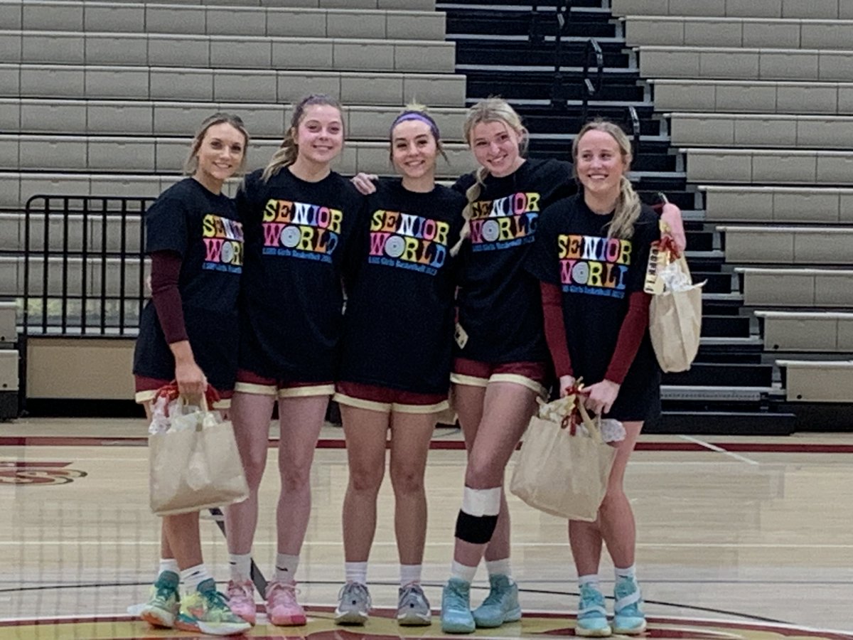 Lakeville South Girls for the sweep against Prior Lake tonight! Way to celebrate senior night with a win!! Next game at Eastview on Friday night! #StrongerTogether