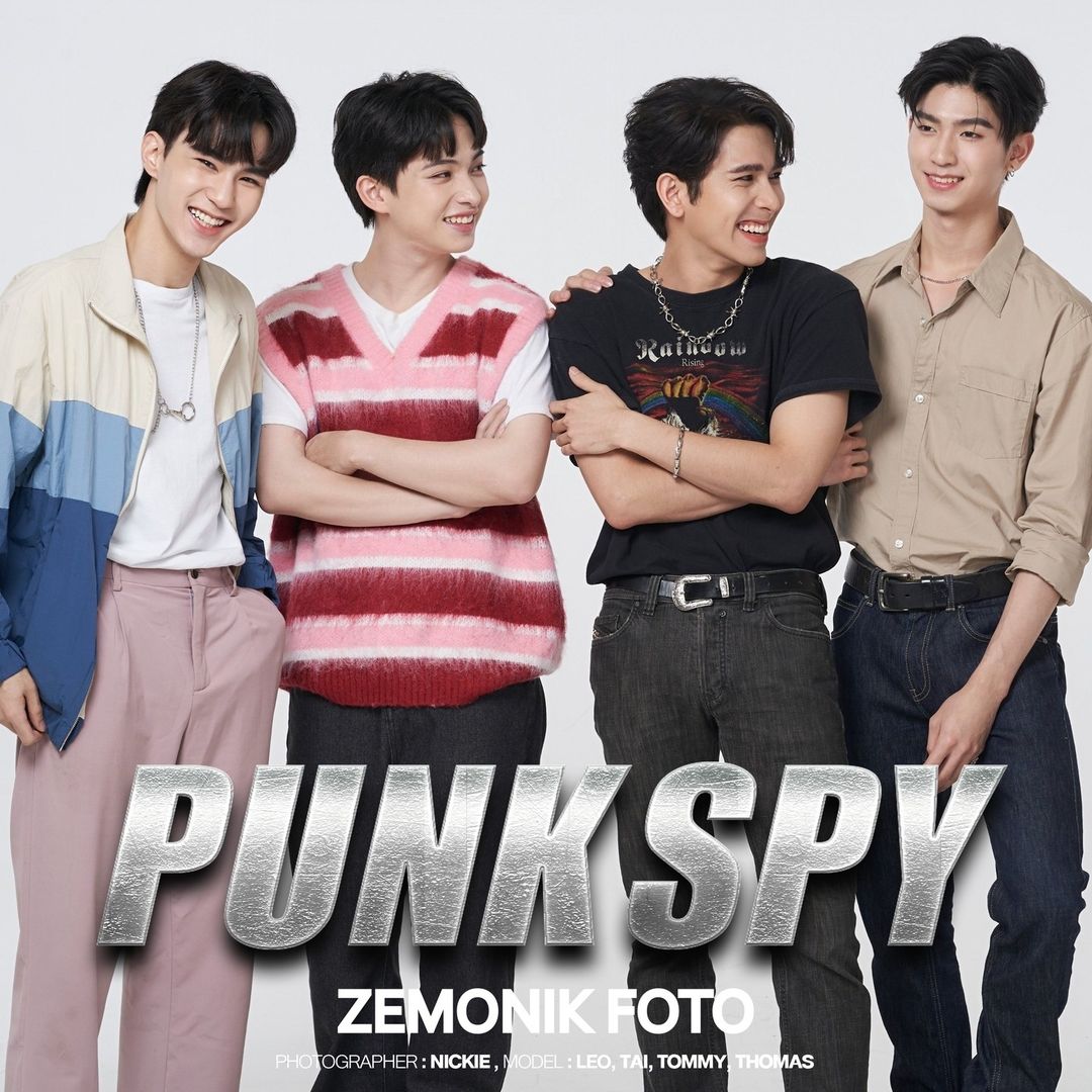 byby518's tweet photo. Punkspyกับคุณชายใสซื่อ 💜🥷
#Punkspyfitting
#Punkspyกับคุณชายใสซื่อ
#tommysittichok
#tthomastc
#leo_prp
#taitnp
Cr. IG zemonikfoto https://t.co/tlNTPFbO1I