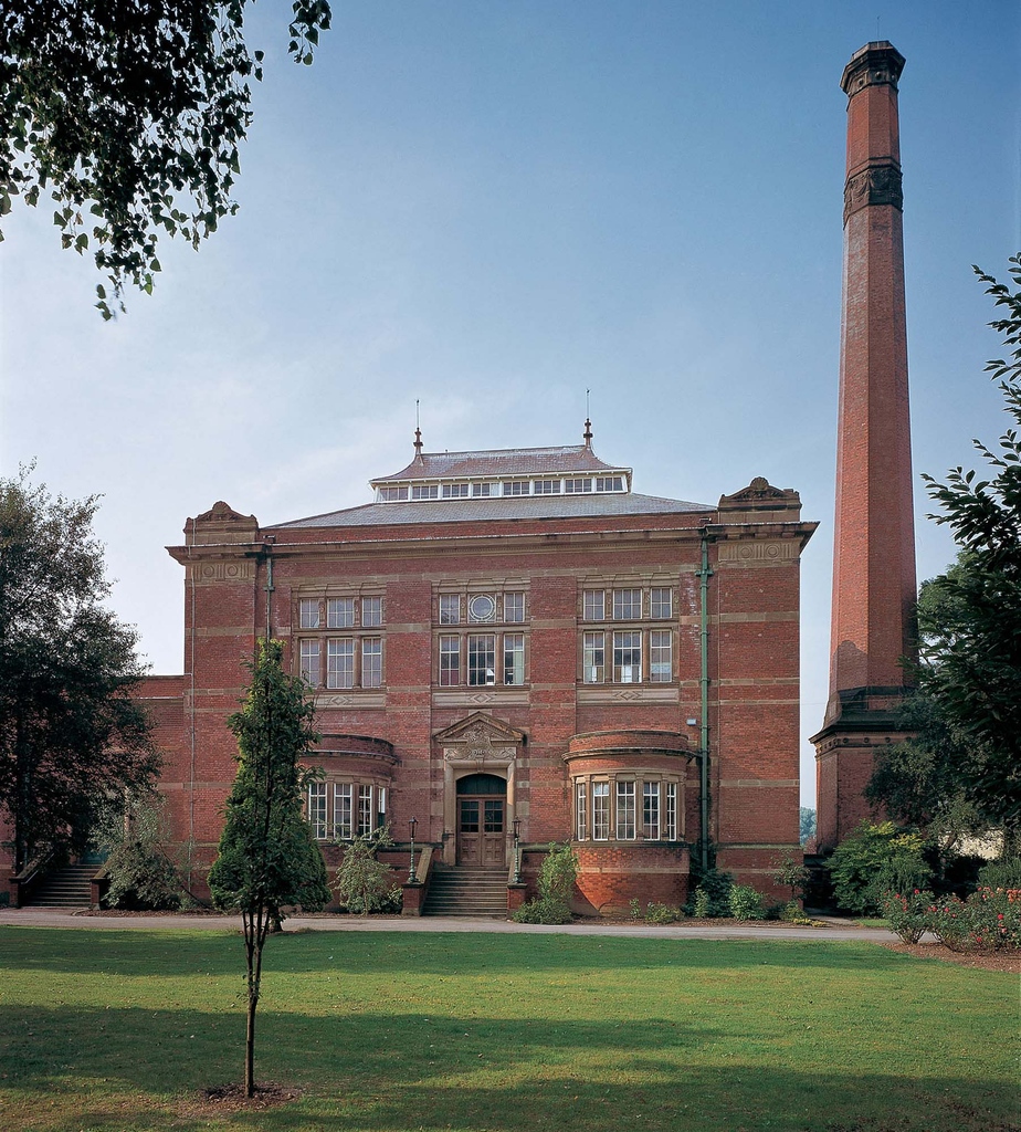 Another half time idea for you and the family is to visit the Abbey pumping station in central Leicester! Make the day memorable with your family and friends by visiting here.

#halftermideas
#abbeypumpingstation
#schoolsout