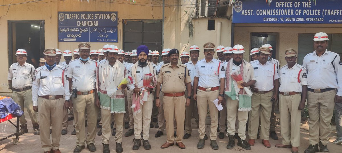 Charminar Traffic PS tweet media