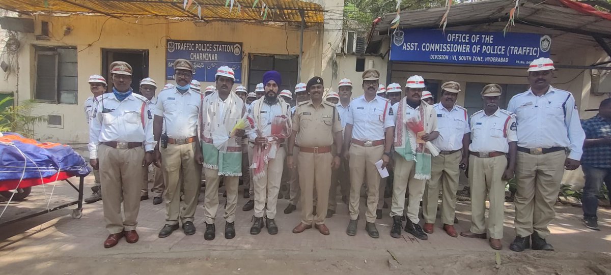 Charminar Traffic PS tweet media
