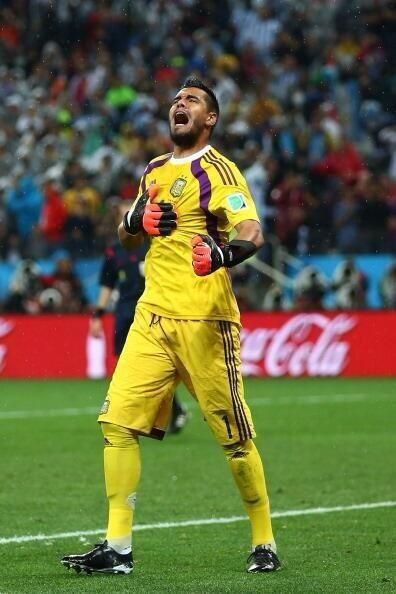 Before Emi we had him
Happy Birthday Sergio Romero. 
You\re unforgettable >>>  