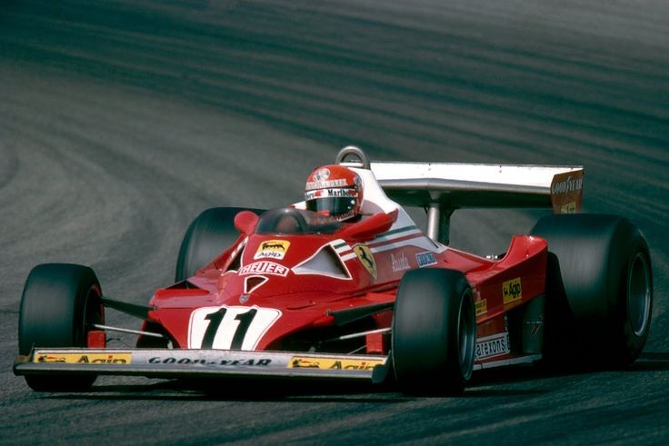 br_gae's tweet photo. Niki Lauda en action, aujourd'hui est le jour de sa naissance.
Lauda c'est une approche scientifique du pilotage et de la course, pas pour rien qu'il était surnommé "L'Ordinateur". https://t.co/zLhWHKYIX9