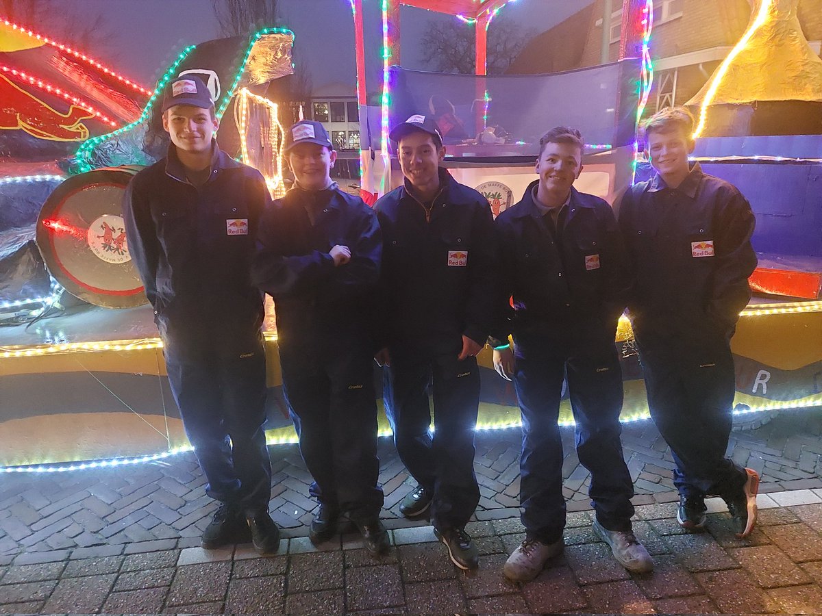 M_Verschure's tweet photo. @Max33Verstappen You were there at #carnaval in #dongen made bij #cvdemaffeboys . Five young fans (15 years old) worked hard to honor you! Up to a great next  season 💪 https://t.co/uGL9D3ut83
