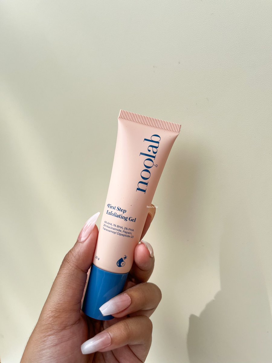 dairypinkid's tweet photo. Kupikir semua exfoliating gel itu kudu dibilas😭 ternyata punya noolab engga

Dia gel gitu bukan yang tipe dipijet ngeluarin daki2, dia meresap gituu exfoliatingnyaa. 
Buat pemula yang takut perih, rasa tingling pas exfo, coba pake ini deh

#racuninskincare #reviewbeautyngy https://t.co/sPP6LBSGom