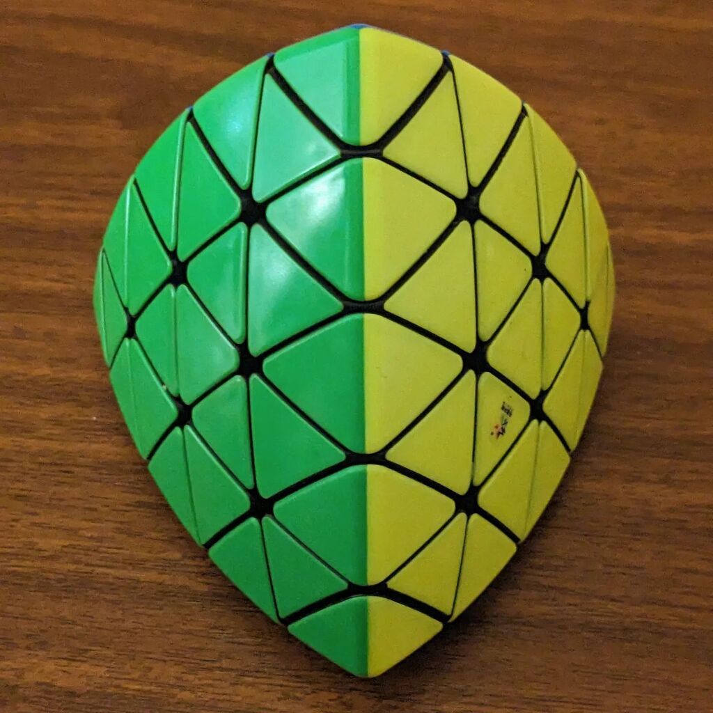 SquaresIGuess's tweet photo. Yuxin 5x5 Pyramimx. You can watch me solve this puzzle for the first time here:
https://t.co/jG61KIGZY9
#rubiks #rubik #rubikscube #cube #speedcubing #cubing #speedcube #speedcuber #cubeography #cuber #rubikscubes #cubes #moyu #puzzle #cubinglife #rubikcube #speedcubes #cubo… https://t.co/o73hPlpXpf