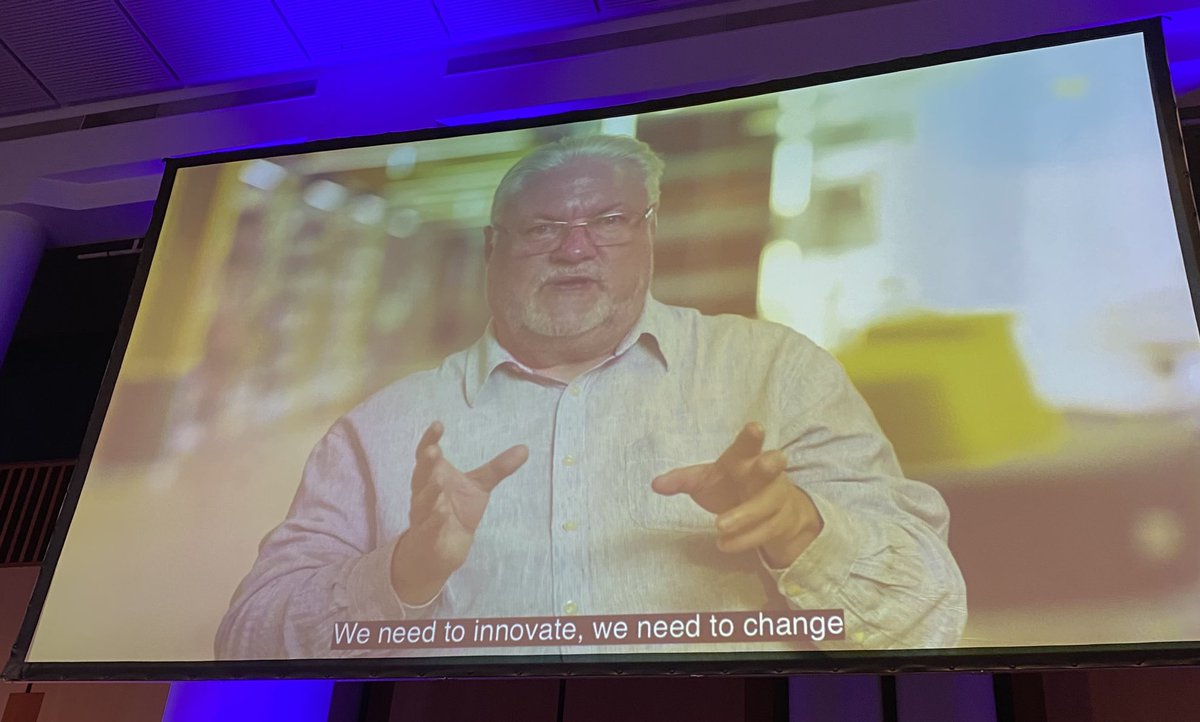 MerlinCrossley's tweet photo. David Boud ⁦@Deakin⁩ - an expert on assessment - receives the lifetime achievement award. Great to see a great teacher recognised ⁦@uniaus⁩ #UAconf2023 https://t.co/uumwqBDmmE