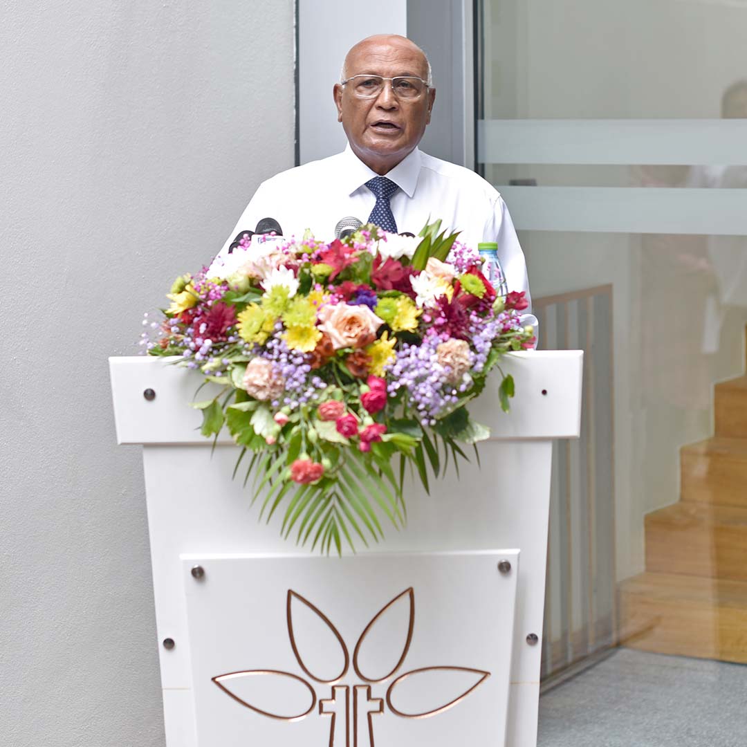 treetophospital's tweet photo. “I acknowledge Tree Top Hospital's contribution to the Maldivian health care industry. They consider health service as a ‘National Service’ and today’s TTH Clinic would play an essential role in ensuring guests get a better service” - Honorable Minister, Mr. Ahmed Naseem
#tthc https://t.co/LTFuq658GL