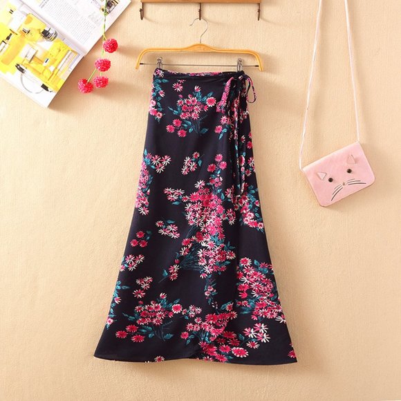 RubyChristene's tweet image. So good I had to share! Check out all the items I'm loving on @Poshmarkapp #poshmark #fashion #style #shopmycloset: posh.mk/6LXPDzxECxb