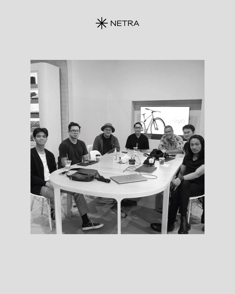 It was a pleasure to have discussed the future of Indonesia's music industry and potential collaboration with Chico Hindarto (Chairman of WAMI), Bagas Indyatmono (CEO of Jazz Gunung), Ronald Steven (producer &amp; bassist), and Zavi (musician).
.
#netrafma #netra #music