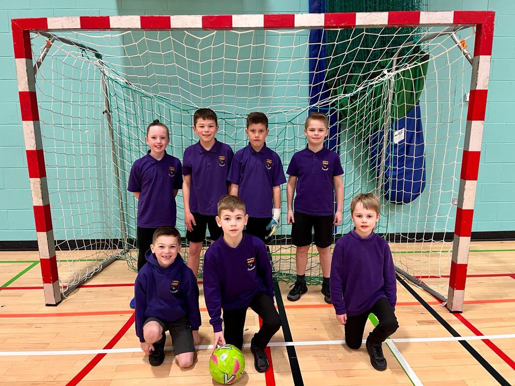 AnnanhillPS tweet media