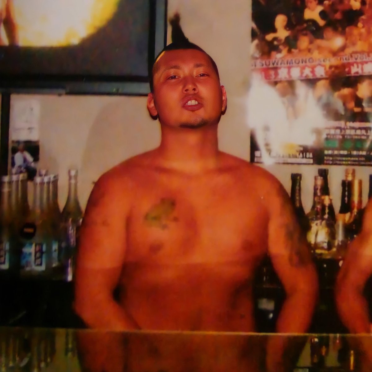 AllegianceKyoto's tweet photo. 最高の音楽で、早逝したALLEGIANCEのドラム・藤原を偲ぶ。
人の命に限りはあるが、この大地は永遠に続く！

Allegiance presents
藤原大地追悼ライブ
2023/03/05
@京都 SOCRATES 
16:30 open/17:00 start 
¥2,500 + 1D

ALLEGIANCE 
bEERPiGs 
FUCKIN’ JUNKIES 
KiM
SANDIEST 
VICE
ファミリィ https://t.co/X8fXz7liRE