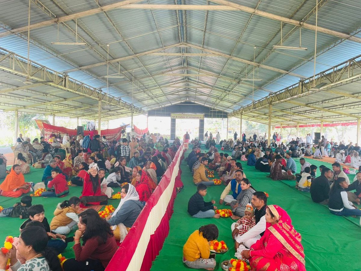 <a href="/paradkar_dipali/">Dipali Paradkar</a> #WeLovedMppd
It Was A Great Moment यह देखना कि जो बच्चे पेरेंट्स को भूल गए थे वही 14 Feb पेरेंट्स पूजन कर रहे थे देश की नींव में संस्कार का बीजारोपण किया बापूजी ने इसलिये
Thanks To Asharamji Bapu उनके इस
Wonderful Initiative हेतु।