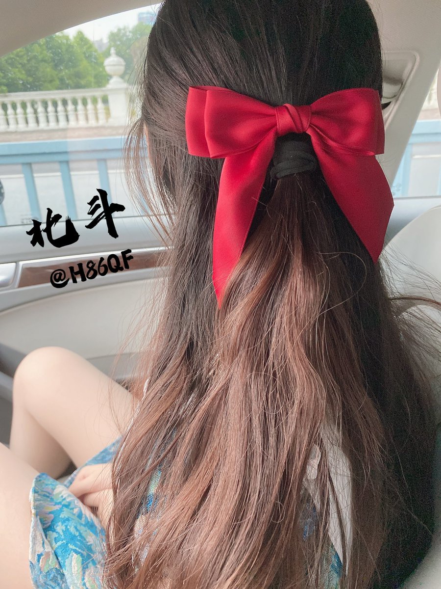 H86QF's tweet photo. 所谓反差不过如此 https://t.co/qCJSuIhAFw