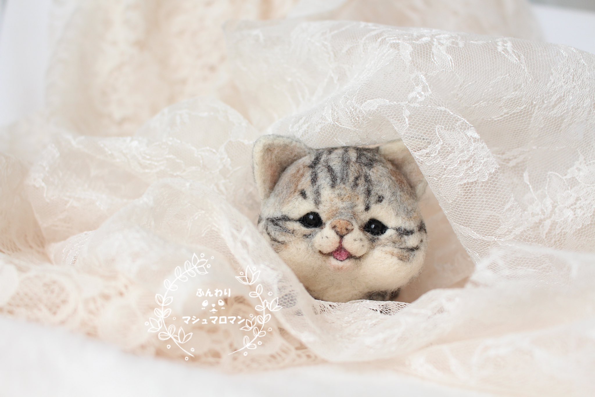 羊毛フェルト】ほのぼの親子猫* 3匹* 座布団付き