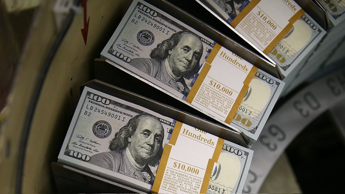 Passivebucks's tweet photo. 👉Per sale $1000 
👉Check out BIO for the guide link👈 #millionaire #successful #billionaire #cash #makemoneyonline #affiliatemarketing #passiveincome #makemoney #richlife #dollar #earnmoney #bitcoincash #getmoney #dollars #easymoney #cashmoney #earn #millionaires #makingmoney https://t.co/8dV6C1ZQuJ