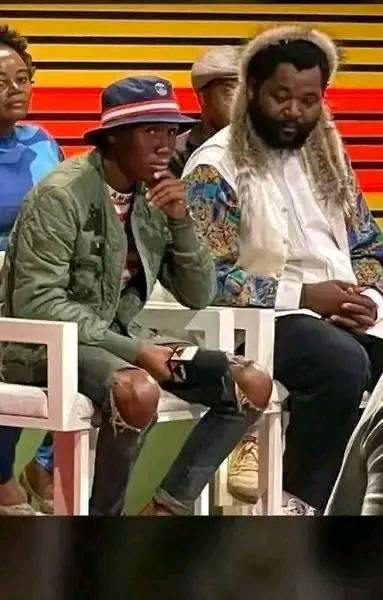 Collen_KM's tweet photo. Sjava is going to write a song about this man’s knees, you can see by the way he is looking at them. https://t.co/k0iUfzUfou