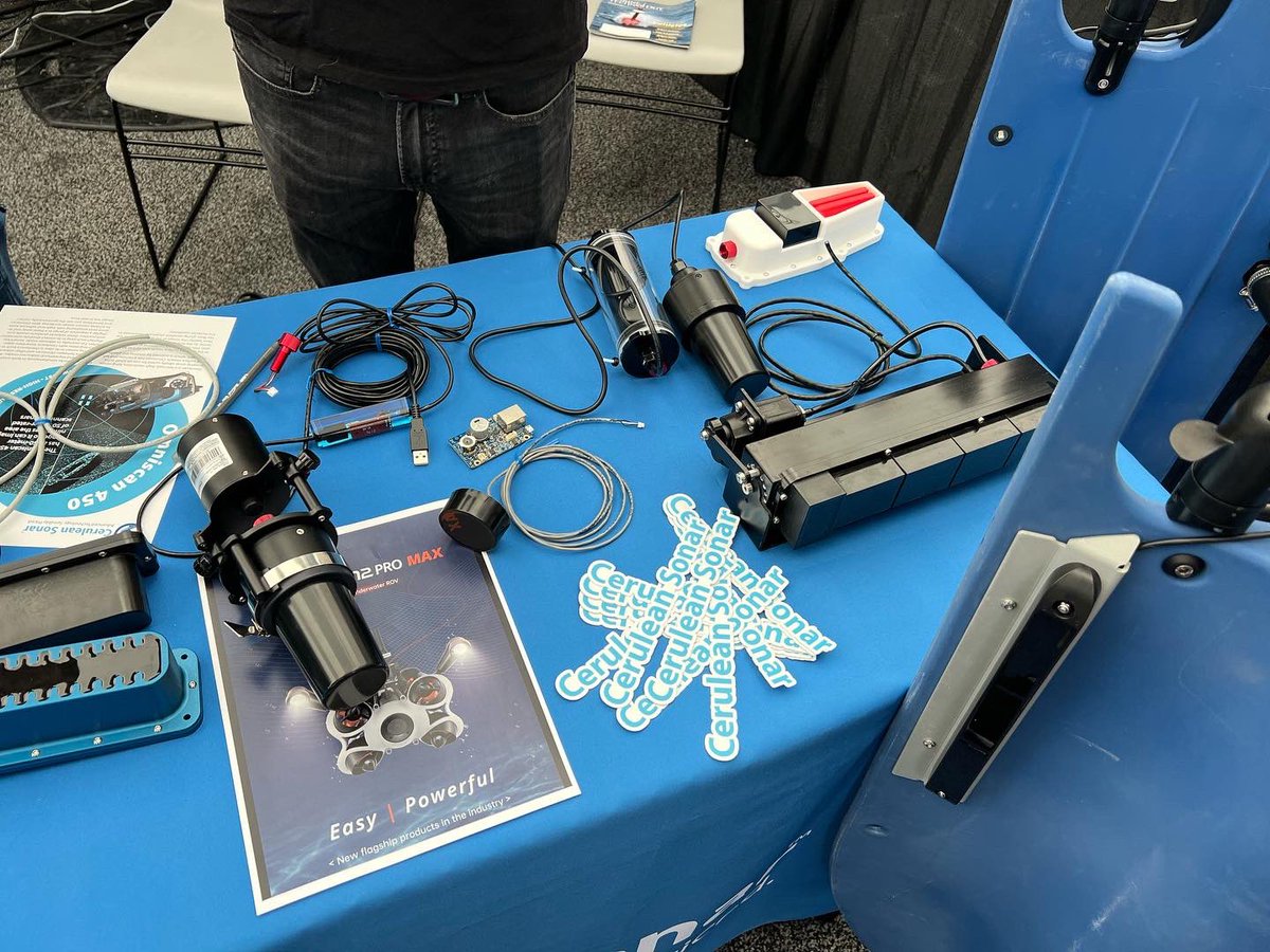 chick_ltd's tweet photo. ソナー系、DVL等々、機体以外でも情報満載の展示会でした。弊社でもいくつか搭載してみて取扱う予定です。何なりとご相談ください。

#無人ボート #水中ドローン #水中 #rov #宮城 #仙台 #ドローン #フォトグラメトリ #bluerov2 #水中撮影 #洋上風力 #水中調査 #無人艇 #solarpowered #solarsurfer #bluerobotics #marinerobotics