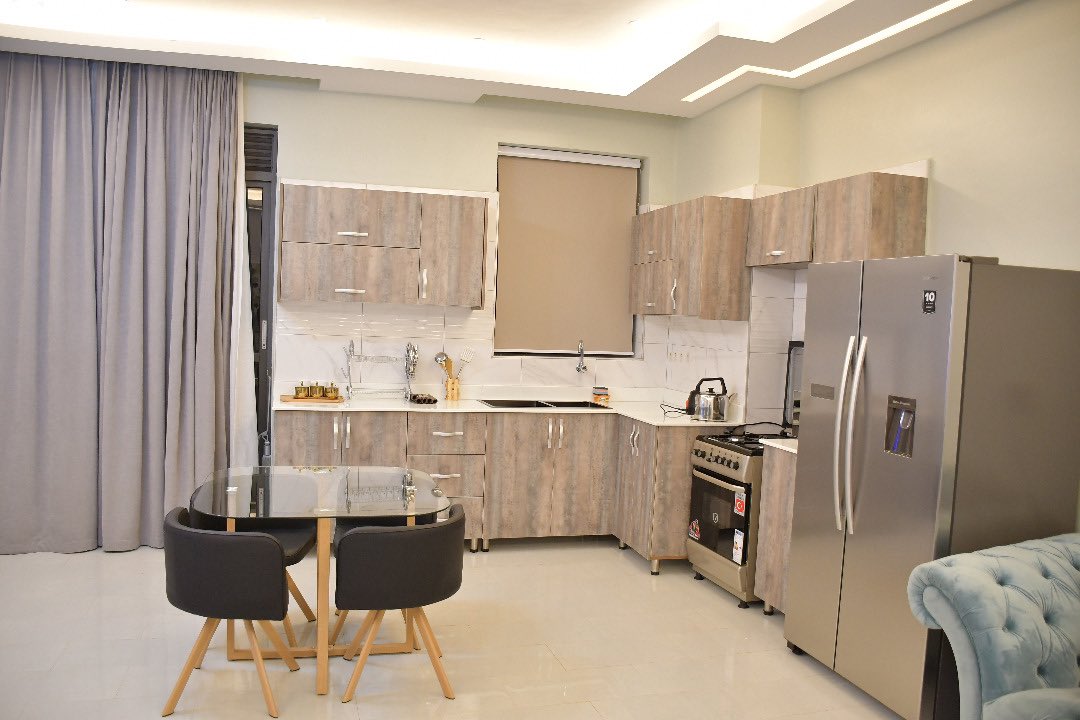 barungi17's tweet photo. Get all services availed to your stay period @Amreena_aprtmts at a friendly cost , inclusive of top notch security, standby generator , washing machine , DSTV , WiFI , Sauna &amp; steam bath etc for more details call the numbers below for more details…👇 👇👇 https://t.co/bYntmOxbif