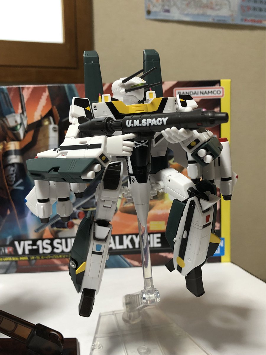 knock1202's tweet photo. 明日からの在宅勤務警備員は、

#HiMetalR
#ハイメタルR
#PHOENIX
#フェニックス
#SuperVALKYRIE
#スーパーバルキリー https://t.co/Kl8d8GwwtL