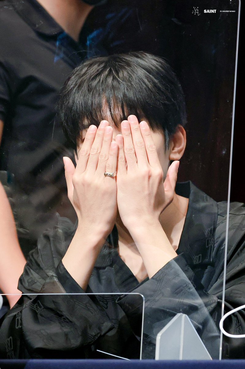 blu. (@inmypurple96) on Twitter photo 