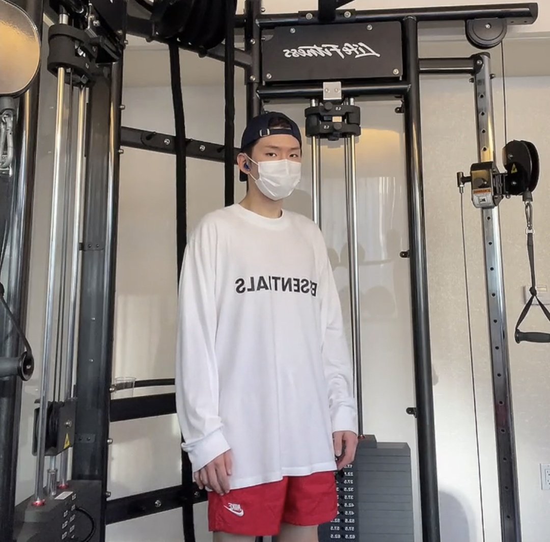 sia2397's tweet photo. 기현 남친짤 https://t.co/S2P7BDcjAF