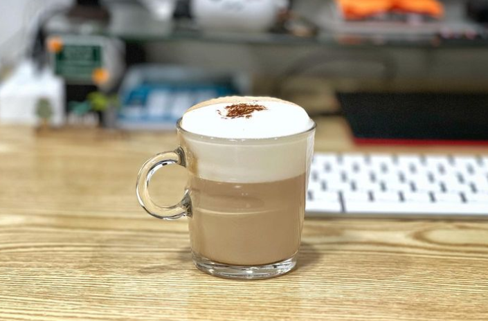 PatrickHunt's tweet photo. 카푸치노 한잔과 함깨 ☕️😆👍🏻
.
#대전 #일상 #데일리 #대구 #커피 #카푸치노 #여행 #사랑  #맛있다 https://t.co/Ok7mHZpGPc