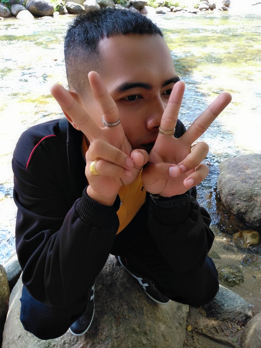 ECUSHOP14's tweet photo. จุดแข็ง : สู้งาน
จุดอ่อน : งานมันสู้กลับ
จุดนี้ : กูไม่ไหวแล้ว
#นครศรีธรรมราช 
#ค่ายวชิราวุธ 
#ทหารบก 
#รถซิ่งไทยแลน https://t.co/BN35DE7DRX