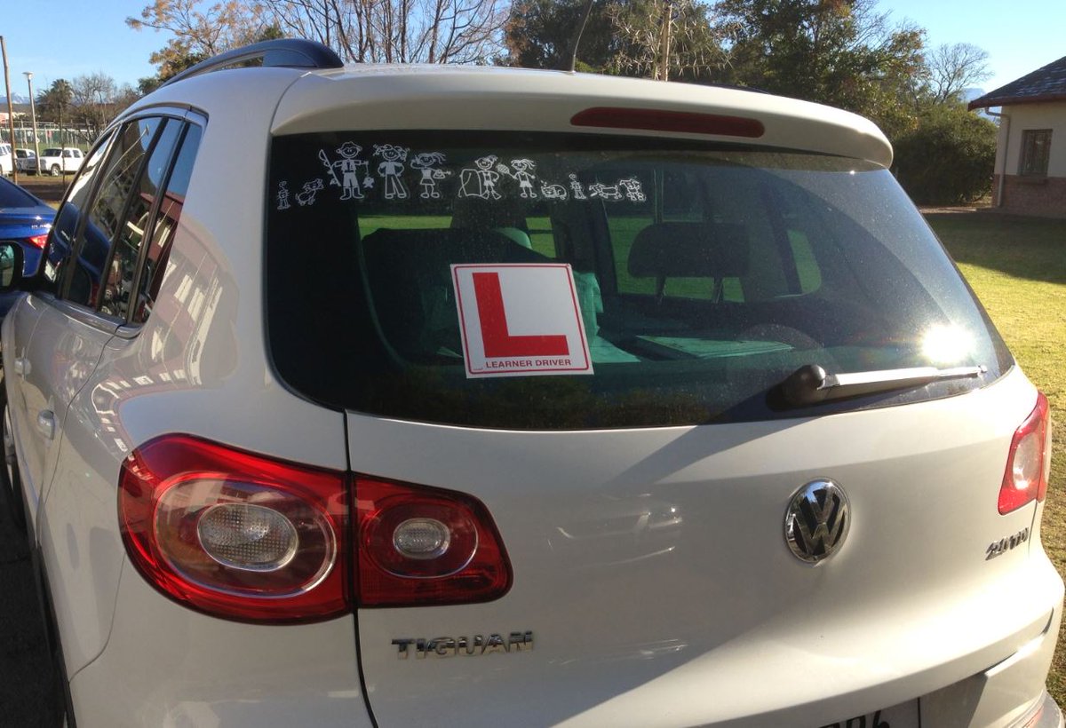 _ArriveAlive's tweet photo. Learner drivers: A Guide for parents and learners https://t.co/tYdtjJTrwL #ArriveAlive #DrivingLicense #K53 @MasterDriveSA https://t.co/sssUN1kFc0