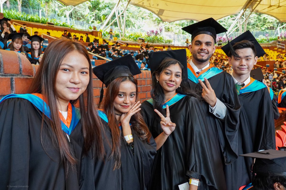 SunwayU's tweet photo. Moments - #SunUConvocation Feb 2023, Day 2 https://t.co/d6BcqUG8ua