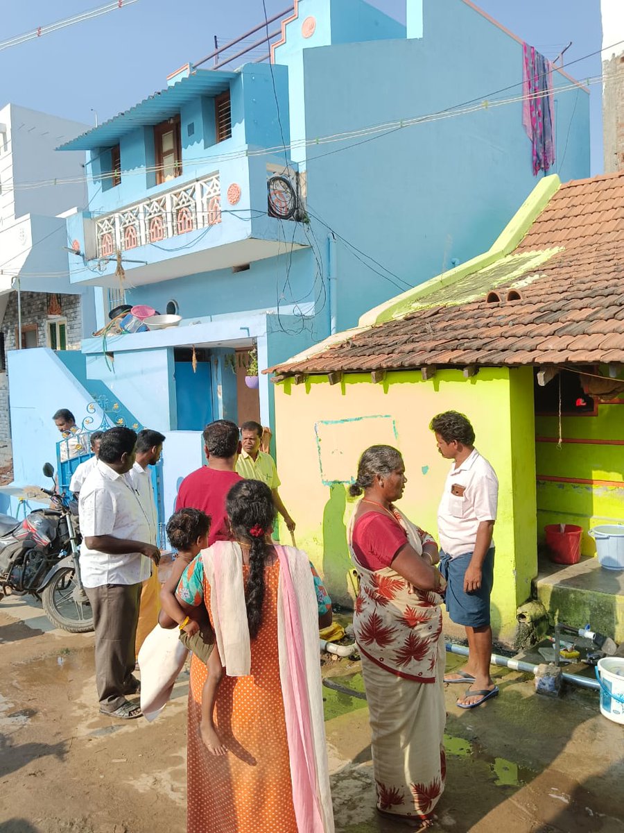 BJYM_DINDUGAL's tweet photo. திண்டுக்கல் மாவட்டம் பிள்ளையார்நத்தம் ஊராட்சிக்கு  உட்பட்ட *அணைப்பட்டி* கிராமத்தில் உள்ள அனைத்து சாக்கடையிலும் கழிவு நீர் தேங்கி கிடந்த நிலையில் *பாரதிய ஜனதா கட்சி திண்டுக்கல் கிழக்கு மாவட்ட இளைஞரணி* சார்பில் விடுக்கப்பட்ட கோரிக்கையை ஏற்று பிள்ளையார் நத்தம் (1) https://t.co/JR8GzgbuRW