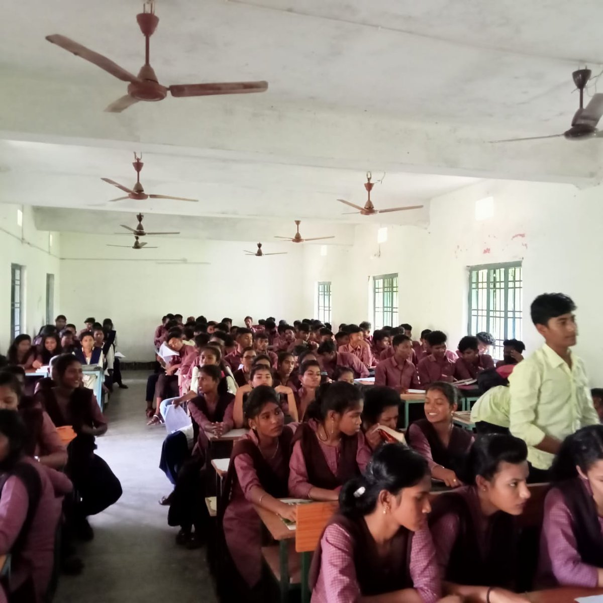 NMalkangiri's tweet photo. Organisation of IVEP by NYV Prabhas Madkami and Binati Madkami at Balimela Science and Technology College, Balimela Korukonda block.
#IVEP
@Nyksindia
@YASMinistry
@PIB_India
@ianuragthakur
@NisithPramanik
@NyksRd
@NMalkangiri https://t.co/pP1WmIbU5a