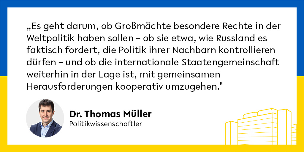 unibielefeld's tweet photo. 🇺🇦 Der #UkraineKrieg  als #Zeitenwende? Politikwissenschaftler Dr. Thomas Müller (@sfb_comparing) erklärt zum Jahrestag der #Invasion, wie dieses Narrativ entstand und unsere globale Ordnung sich tatsächlich wandelt. https://t.co/Cm5R7fm7gP https://t.co/LjTEWEHEZs