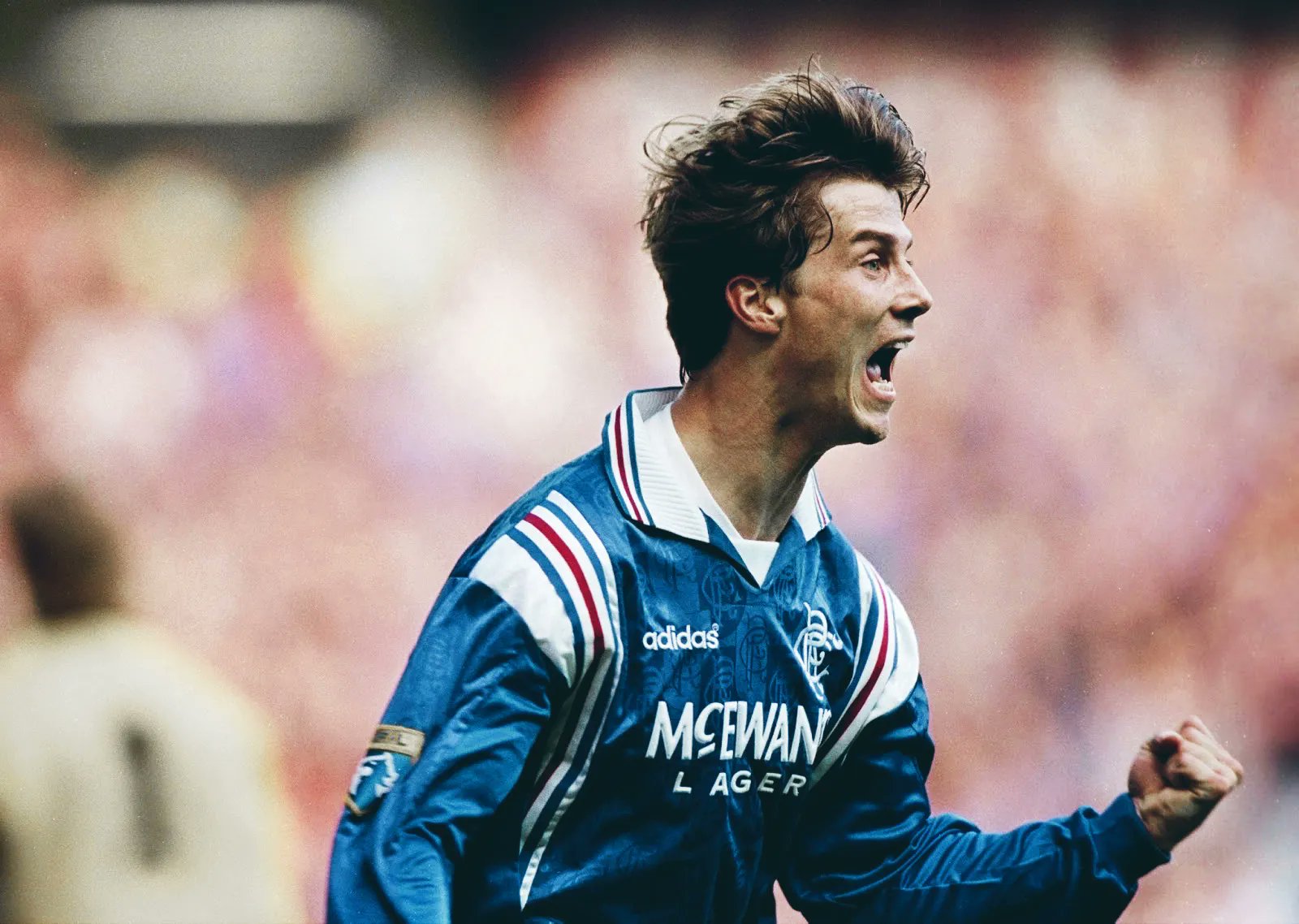 Happy birthday to the Legend himself Brian Laudrup!    