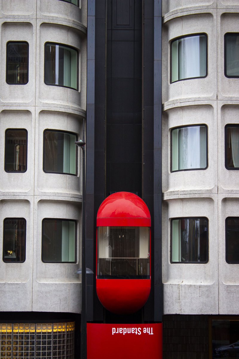 Nathan_Poncet's tweet photo. 📍London, The Standard 

#london #photography #street #npphotographe #photographe #thestandard #art #luxury #hotel #red #shoot https://t.co/tFJKm8zDEx