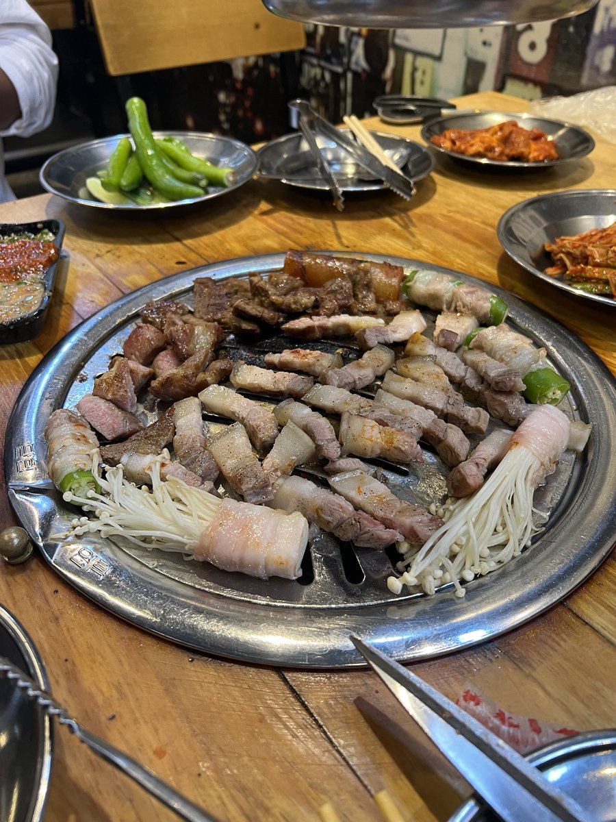 ploycuzz's tweet photo. again🤤 https://t.co/ExweyPoraI