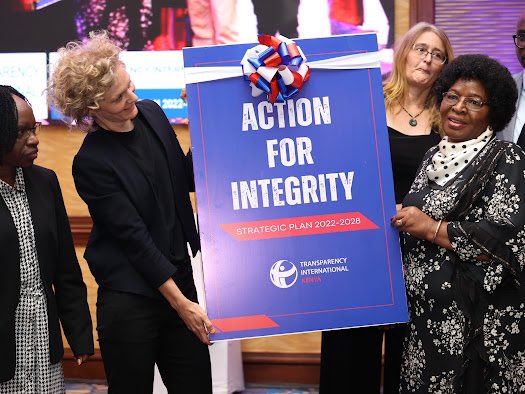 denmarkinkenya's tweet photo. Honoured to preside over @TIKenya’s strategic plan #ActionForIntegrity. #Denmark glad to support Kenya's integrity promotion efforts! https://t.co/pF5IHNF2YT
