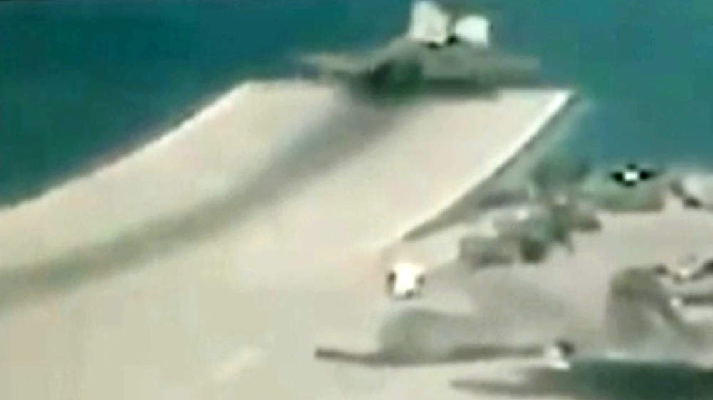 NavyLookout's tweet photo. F-35 accident on board @HMSQNLZ (November 2021) covered in the final episode of @BBCTwo @ChrisTerrill Documentary "Warship: Tour of Duty". (Sunday 2100)
Pilot "Hux" suffered cuts and bruises from the ejection.
https://t.co/Y9GBZy8uA3 https://t.co/U2BElSmHAe