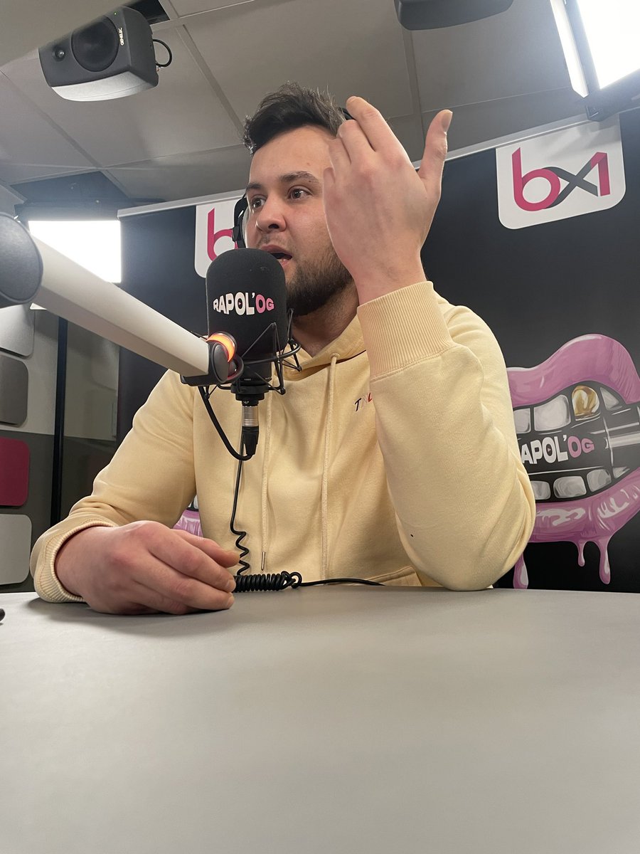 RAPOLOG_BX1's tweet photo. 💭 Du McDo au New York Times, @ImamNikita nous raconte son histoire !
🎙Le fondateur de @alohanews_ était au micro de @Queenyckx
🎧Revivez l’émission en podcast sur toutes les plateformes de streaming !
Le lien ici👉 https://t.co/EUelXUv6dn
#rap #media #damso #rapolog https://t.co/4xacGxba8U