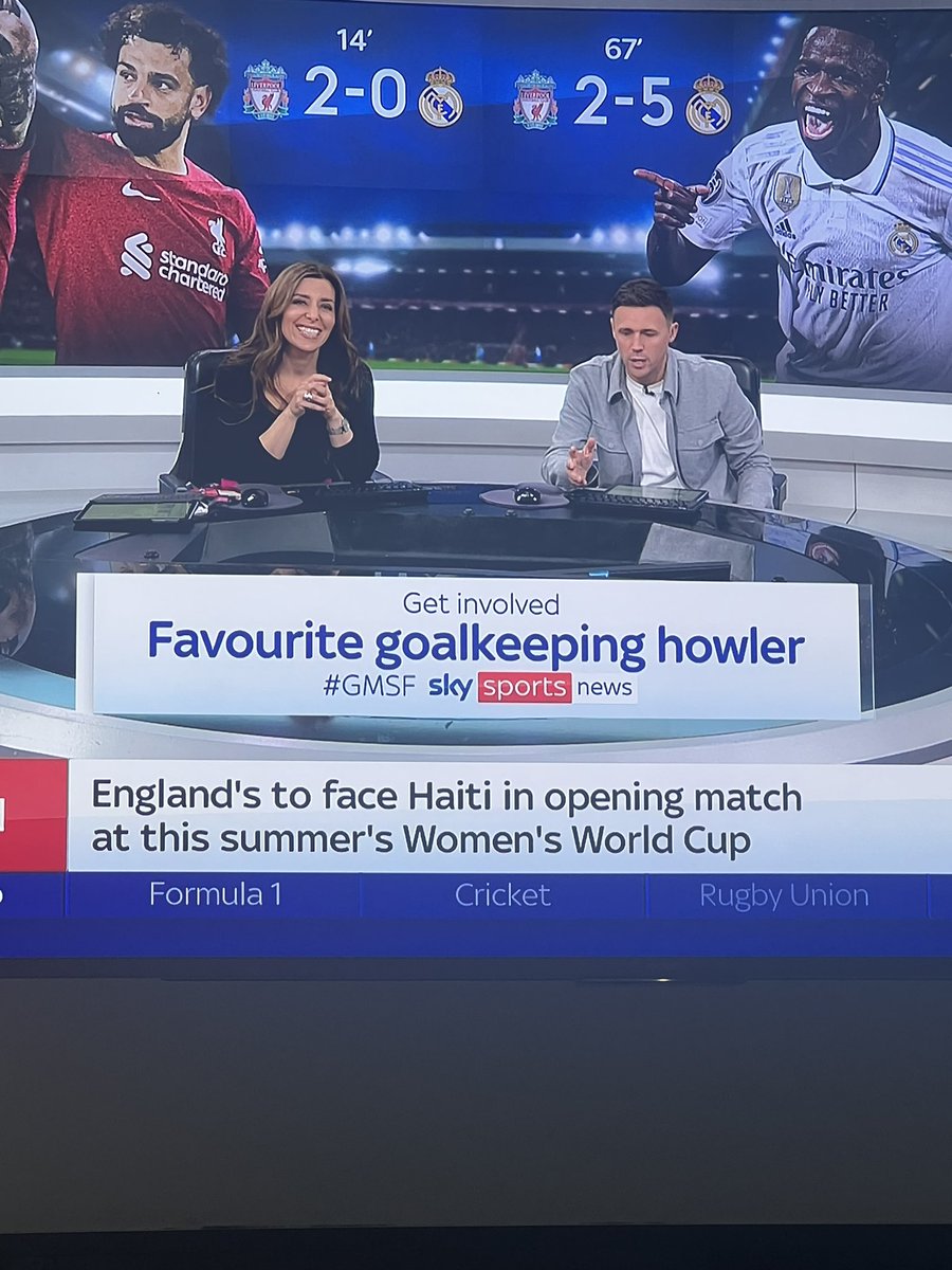 ChrisKirkland43's tweet photo. Favourite goalkeeping howler Wow !! What a world we live in highlighting Others misfortune and mistakes ,I know it’s part and parcel but people can’t wait to jump on certain things and hang people out to dry and I’d be saying exactly the same for outfield mistakes https://t.co/dzQDg5lfyU