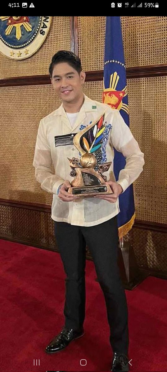 edz_arden's tweet photo. Best Actor yan!
JericGonzales AniNgDangalAward https://t.co/XjOO14D3nN
