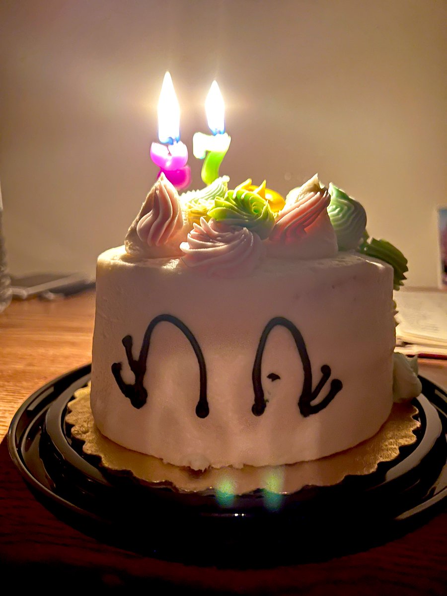 HanZouMD's tweet photo. 27 years old needs a colorful life and a bright future https://t.co/ej81RPuDri