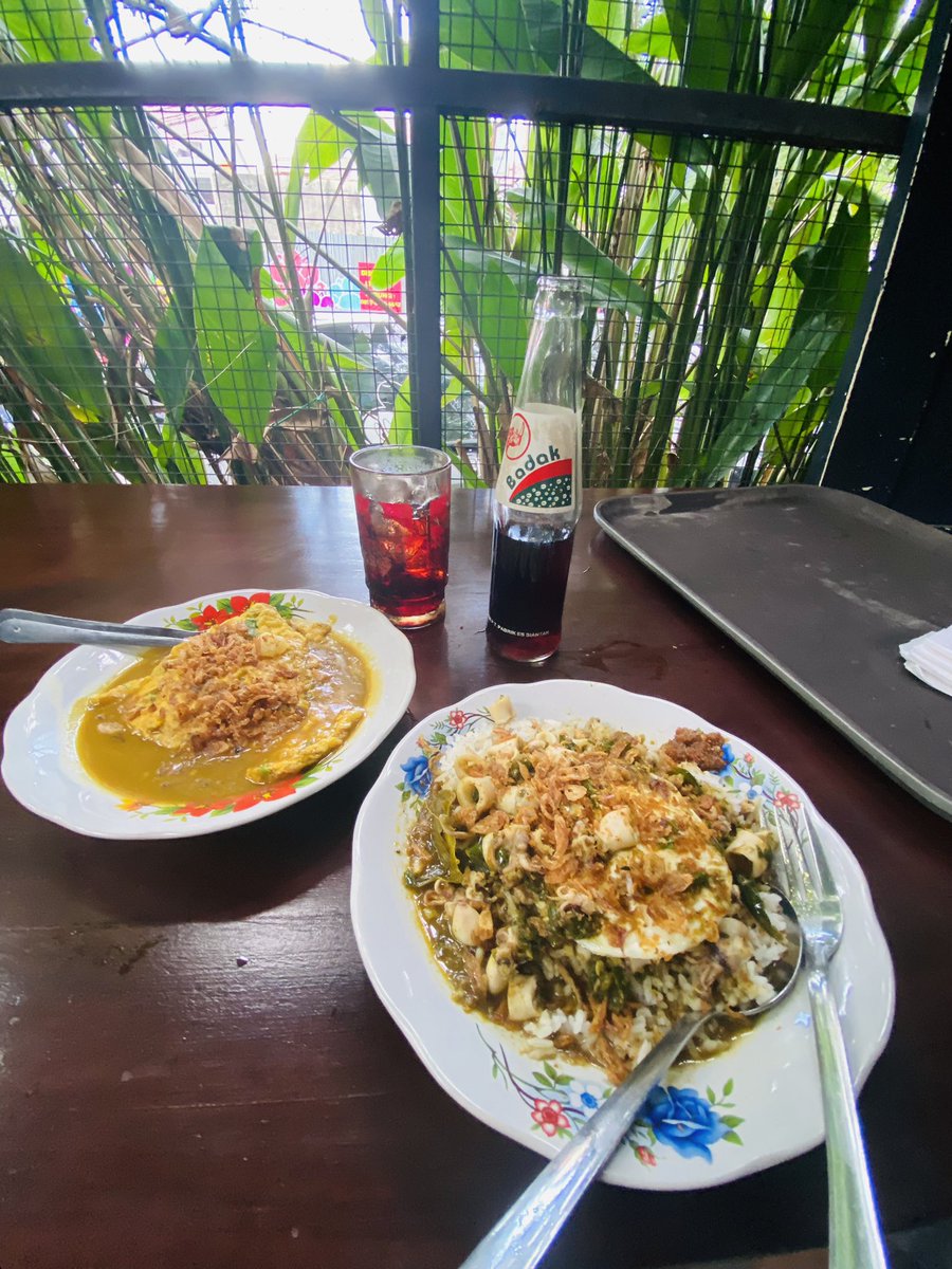 Bersama <a href="/warpopski/">BANG HAKIEM</a> siang inihhh…