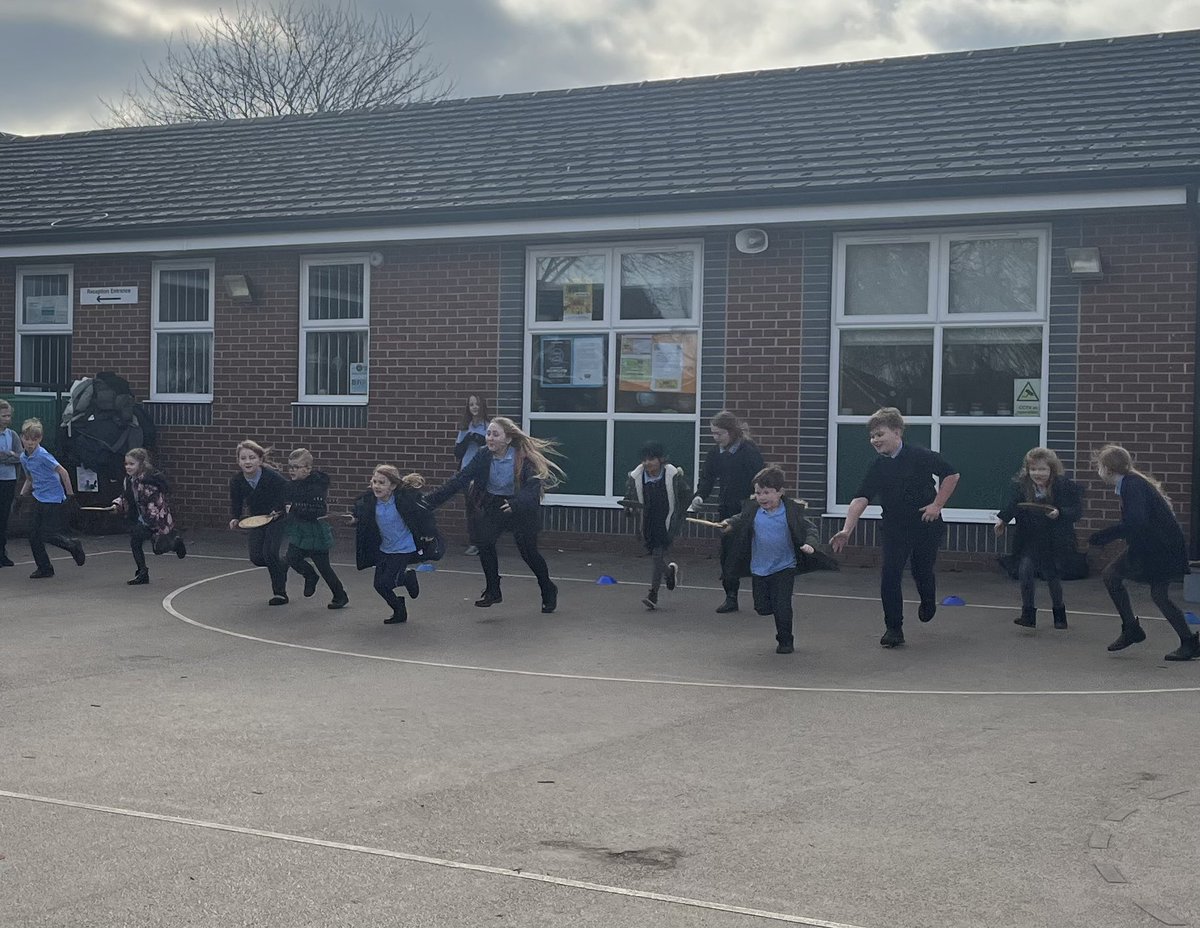 MrsBrowster's tweet photo. Pancake races yesterday were a huge success! All the children did amazingly and well done to all the class winners! @WakefieldMetSch https://t.co/rHq0UofsCV
